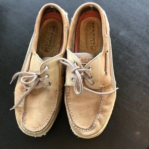 Men’s size 8.5W Sperry shoes